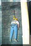 HangAround2.jpg (27052 bytes)